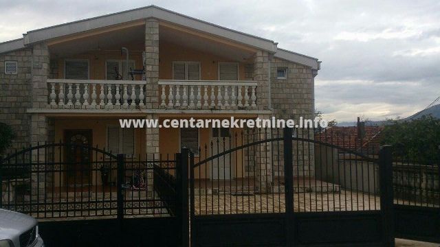 Kuca kod Katolicke crkve