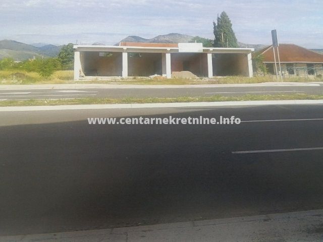 Poslovni prostor u Zeti