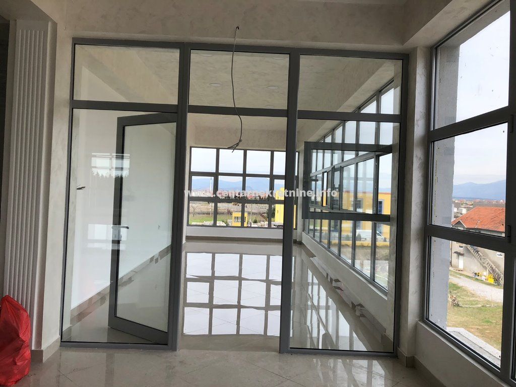 Poslovni prostor, Karabusko polje