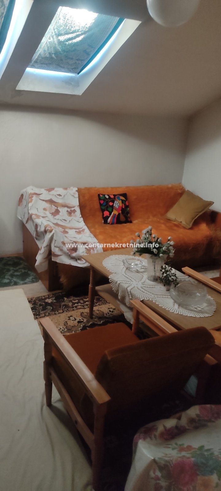 Garsonjera, Stari aerodrom