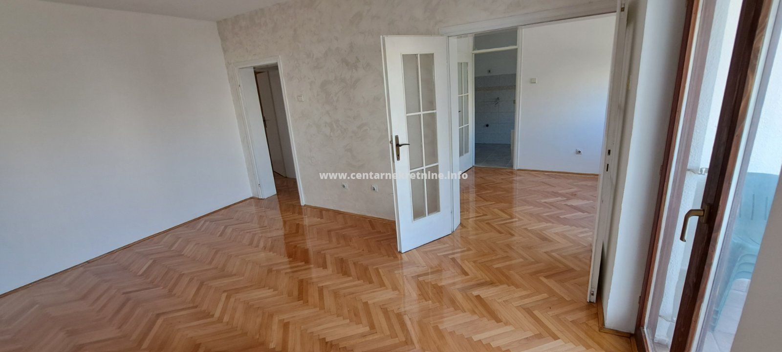 Dvosoban stan Stari aerodrom